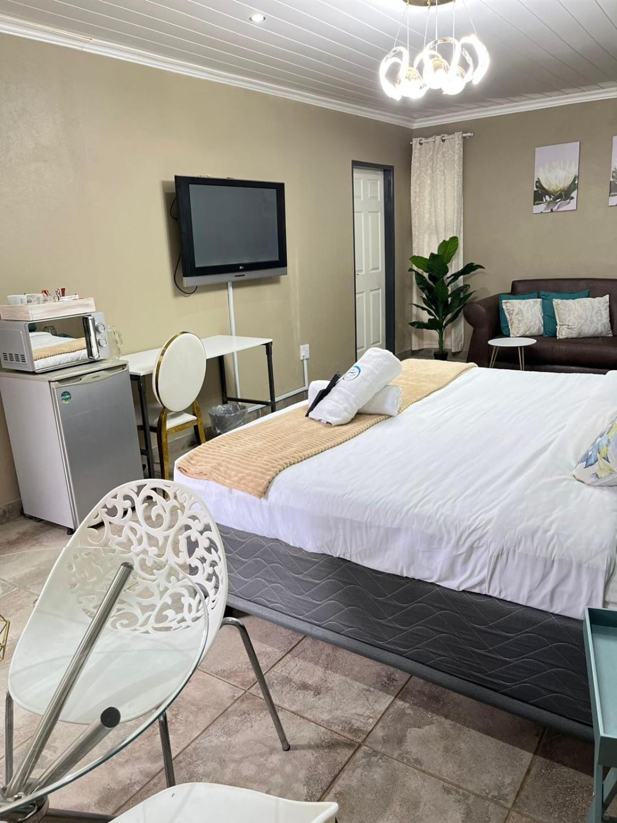 St Eve Lodge&Spa Bloemfontein Exterior foto